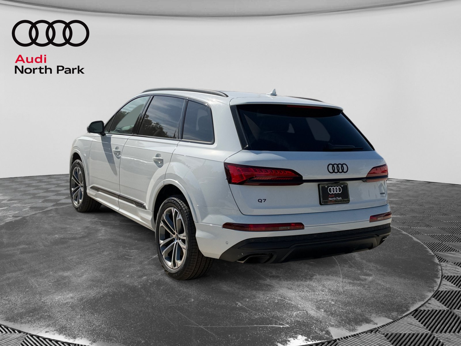 New 2026 Audi Q7 2.0T Premium AWD/4WD image 3