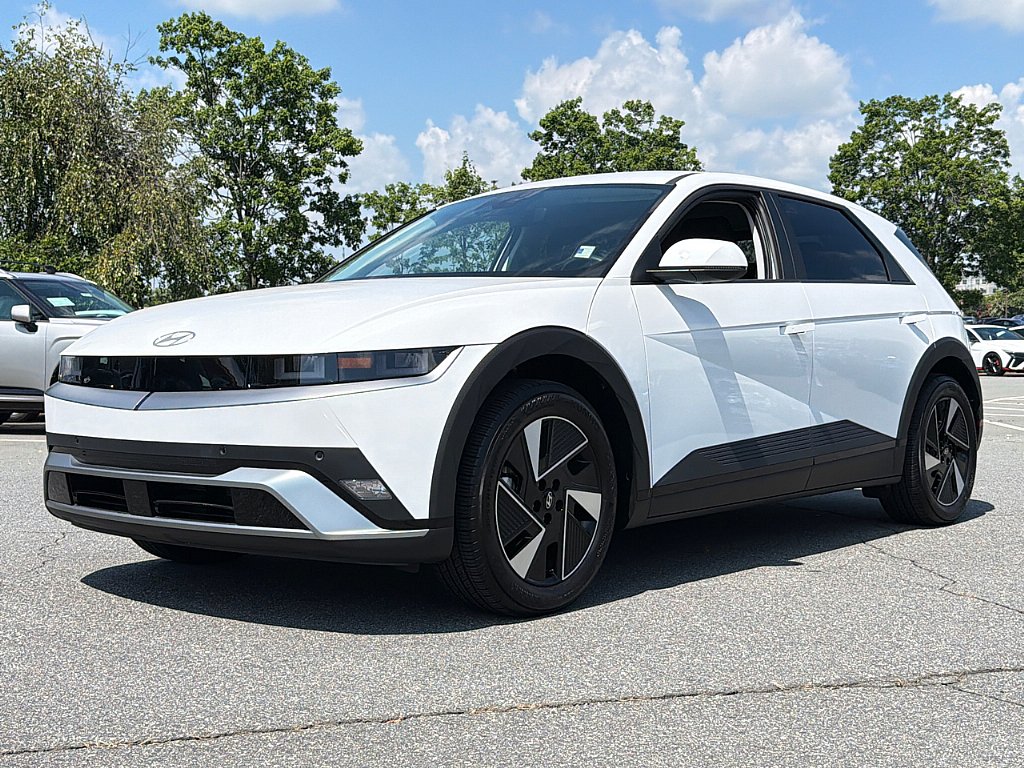 Certified 2025 Hyundai Ioniq 5 SE
