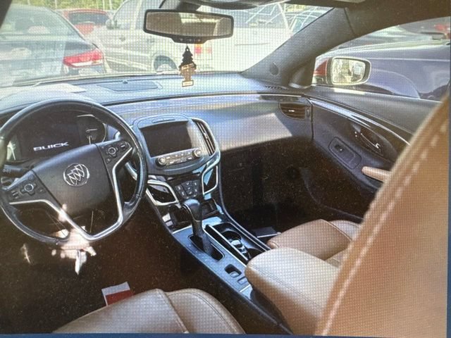 Used 2015 Buick LaCrosse Leather FWD image 7