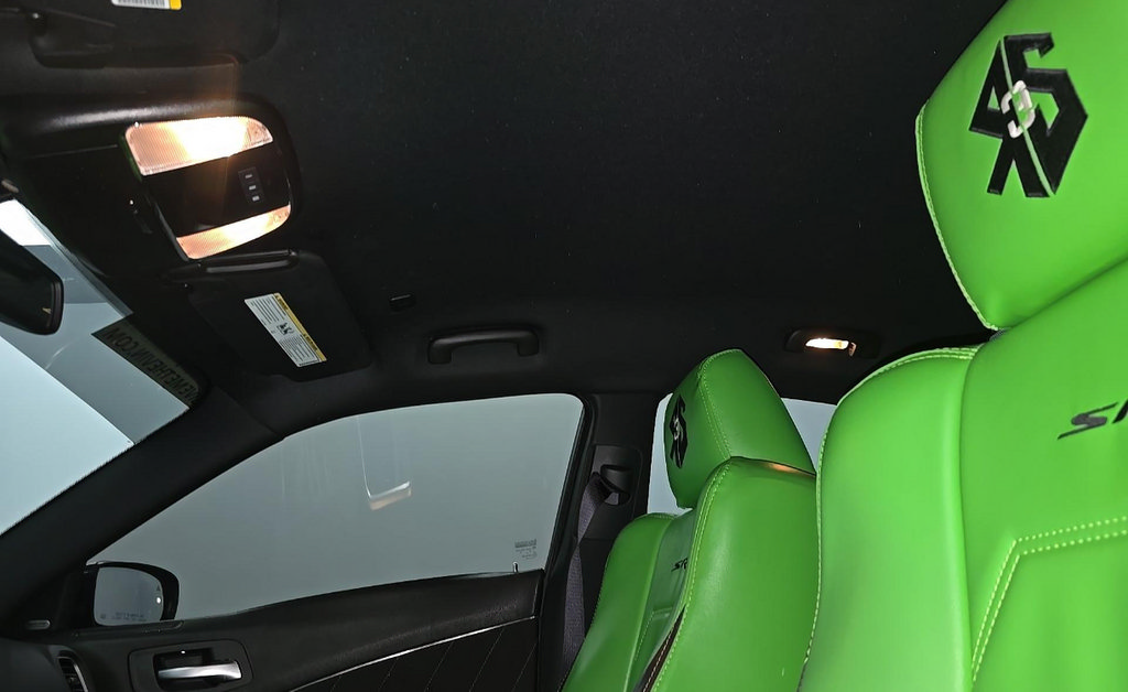 Used 2020 Dodge Charger Scat Pack w/ Dynamics Package RWD image 13