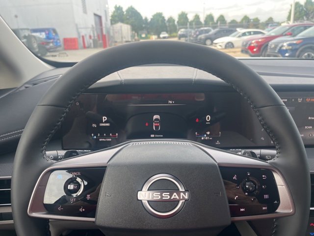 New 2025 Nissan Murano SV image 11