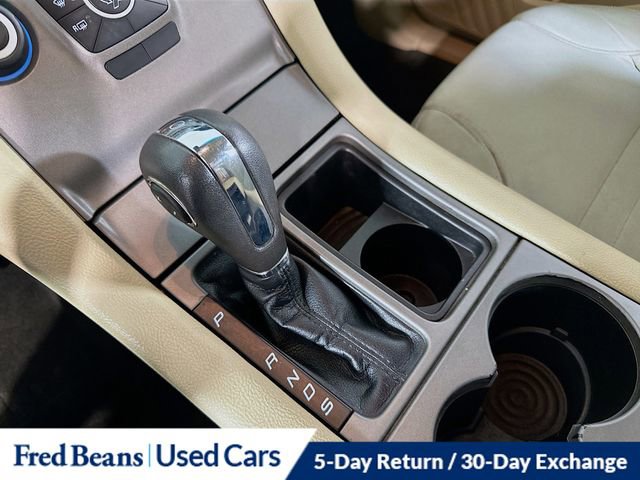 Used 2018 Ford Taurus SE FWD image 21