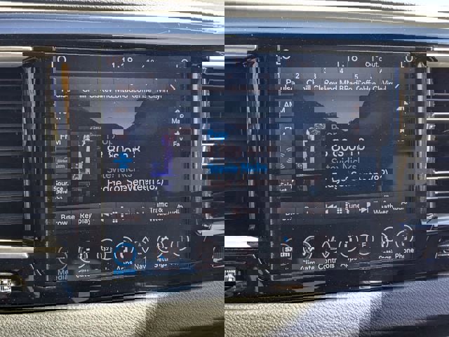 Certified 2020 Chrysler Pacifica Touring-L w/ Advanced Safetytec Group image 17