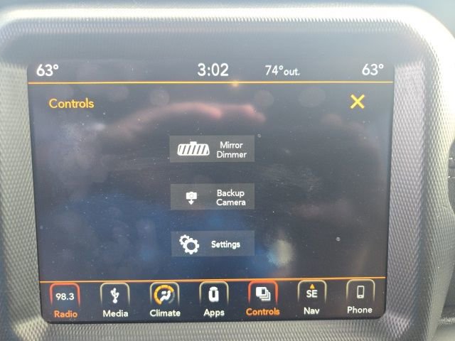 Used 2019 Jeep Wrangler Unlimited Sahara image 28