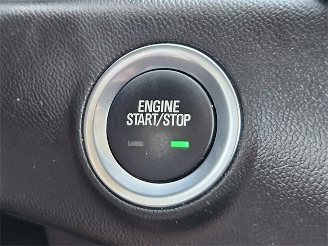 Used 2024 GMC Terrain SLT image 21