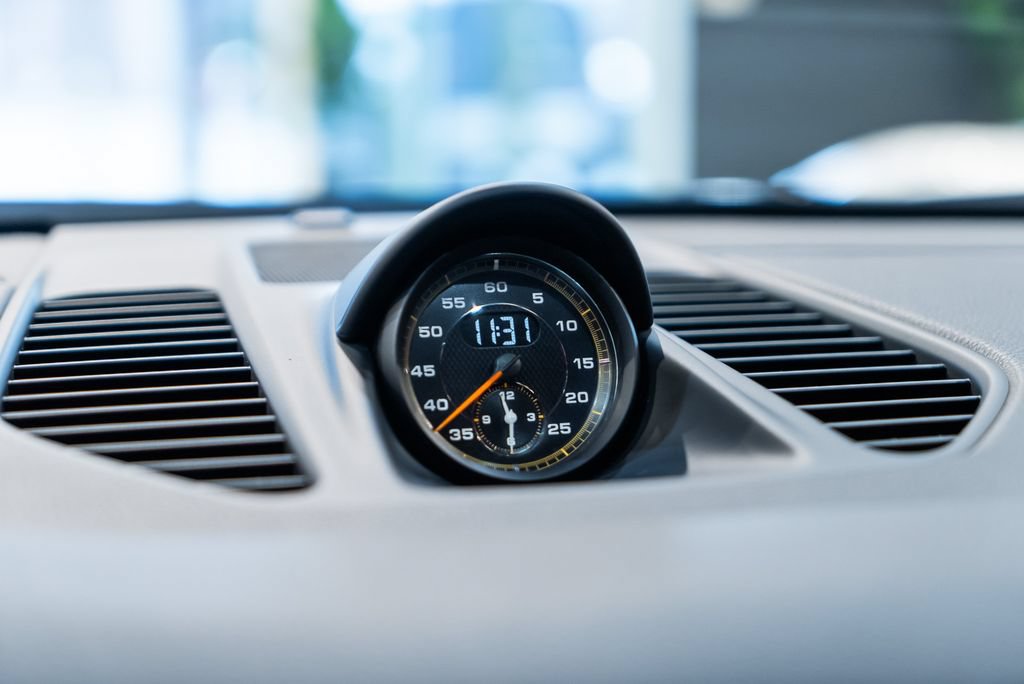 Used 2018 Porsche 911 GT2 RS RWD image 33