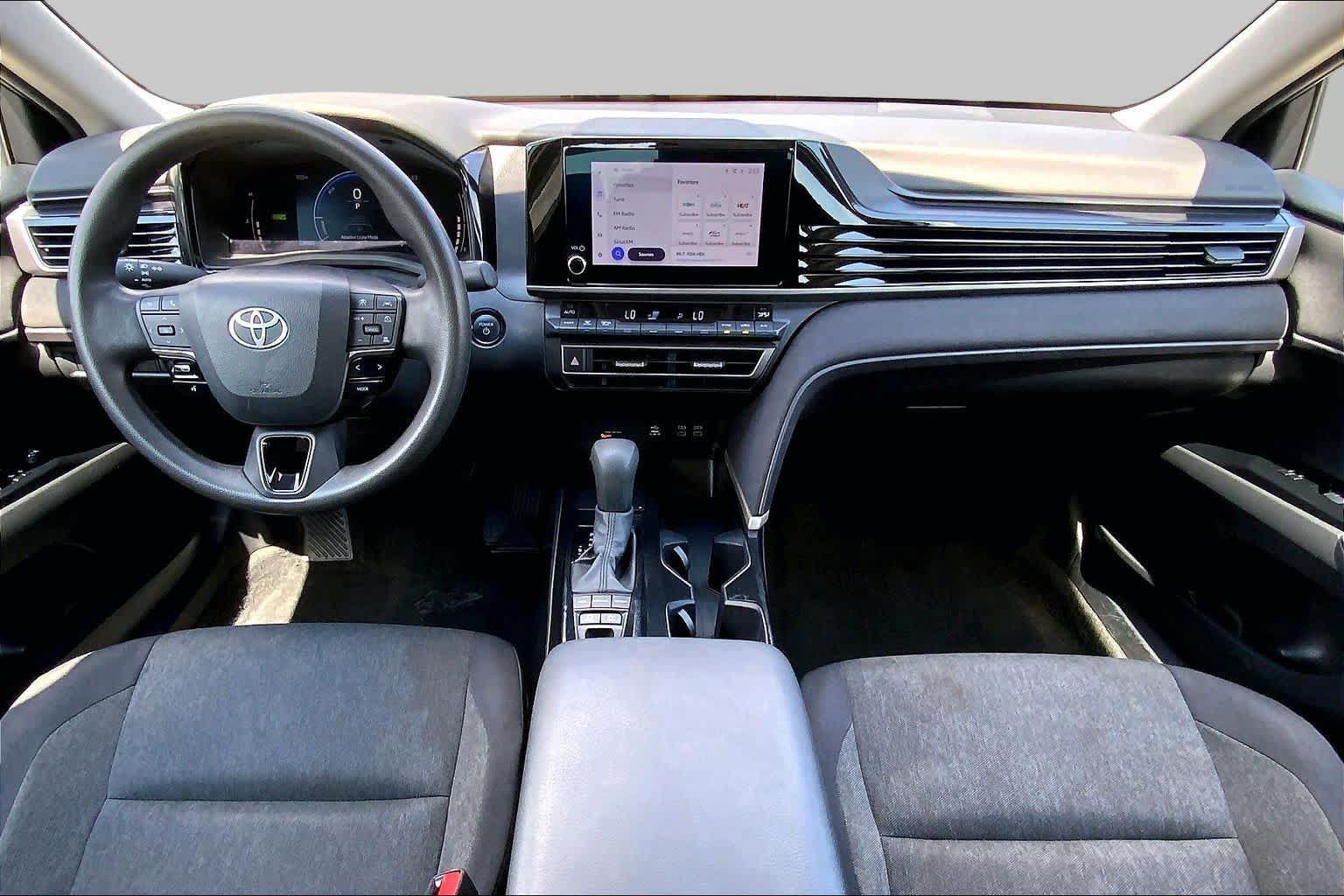 Used 2025 Toyota Camry LE FWD image 15