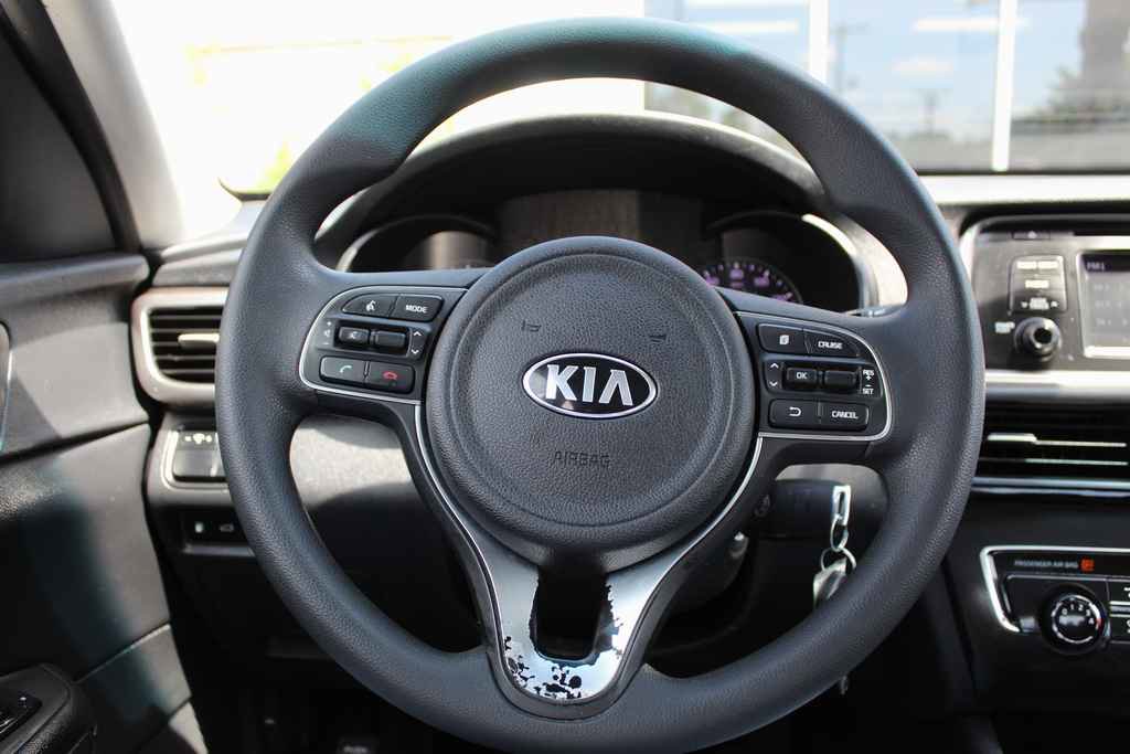Used 2016 Kia Optima LX image 15
