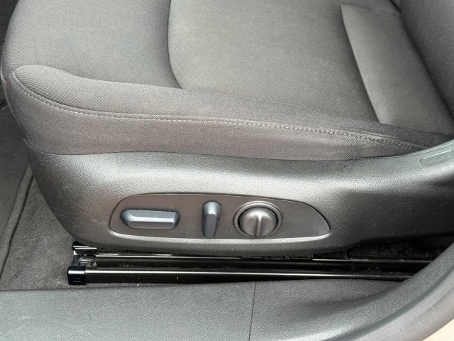 Used 2024 Chevrolet Malibu LT image 13