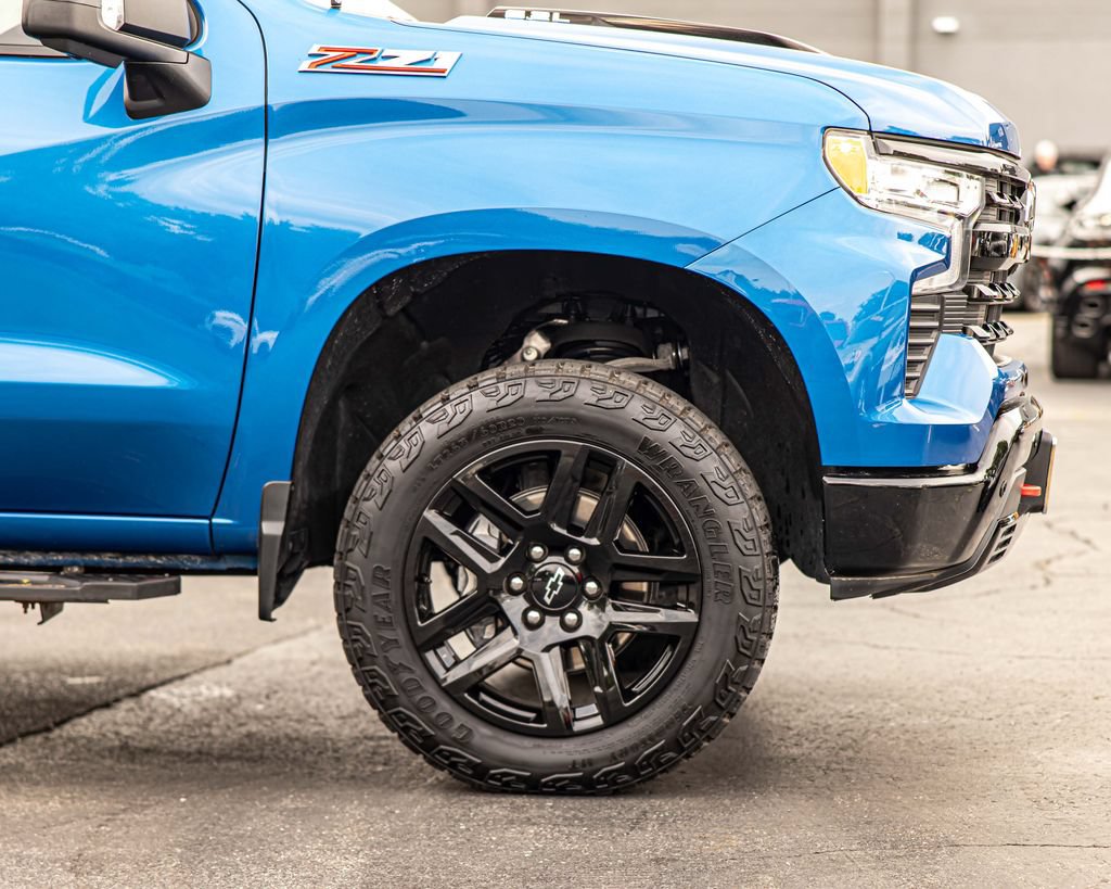 Used 2024 Chevrolet Silverado 1500 LT Trail Boss w/ LT Trail Boss Premium Package AWD/4WD image 10