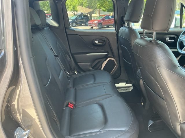 Used 2016 Jeep Renegade Limited AWD/4WD image 29