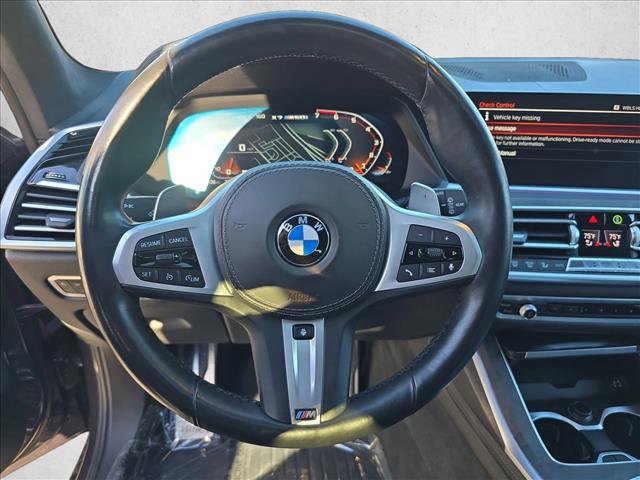Used 2021 BMW X7 M50i w/ Dynamic Handling Package image 18