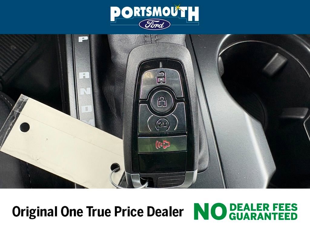 New 2025 Ford Bronco Badlands image 12