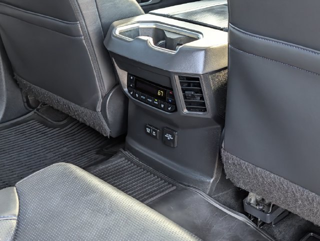 Used 2023 Toyota Sequoia Platinum AWD/4WD image 33