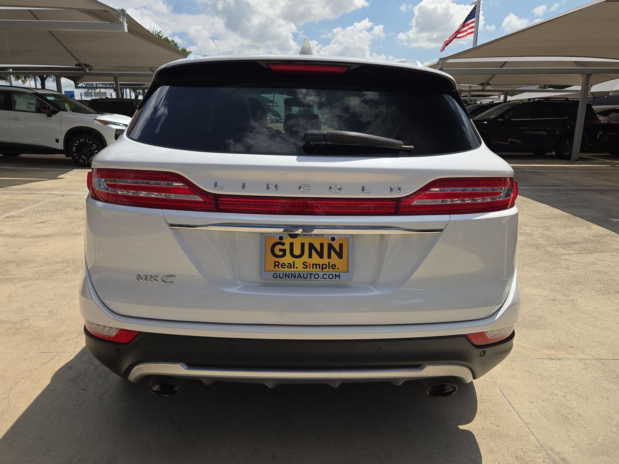 Used 2019 Lincoln MKC Reserve w/ MKC Climate Package FWD image 4