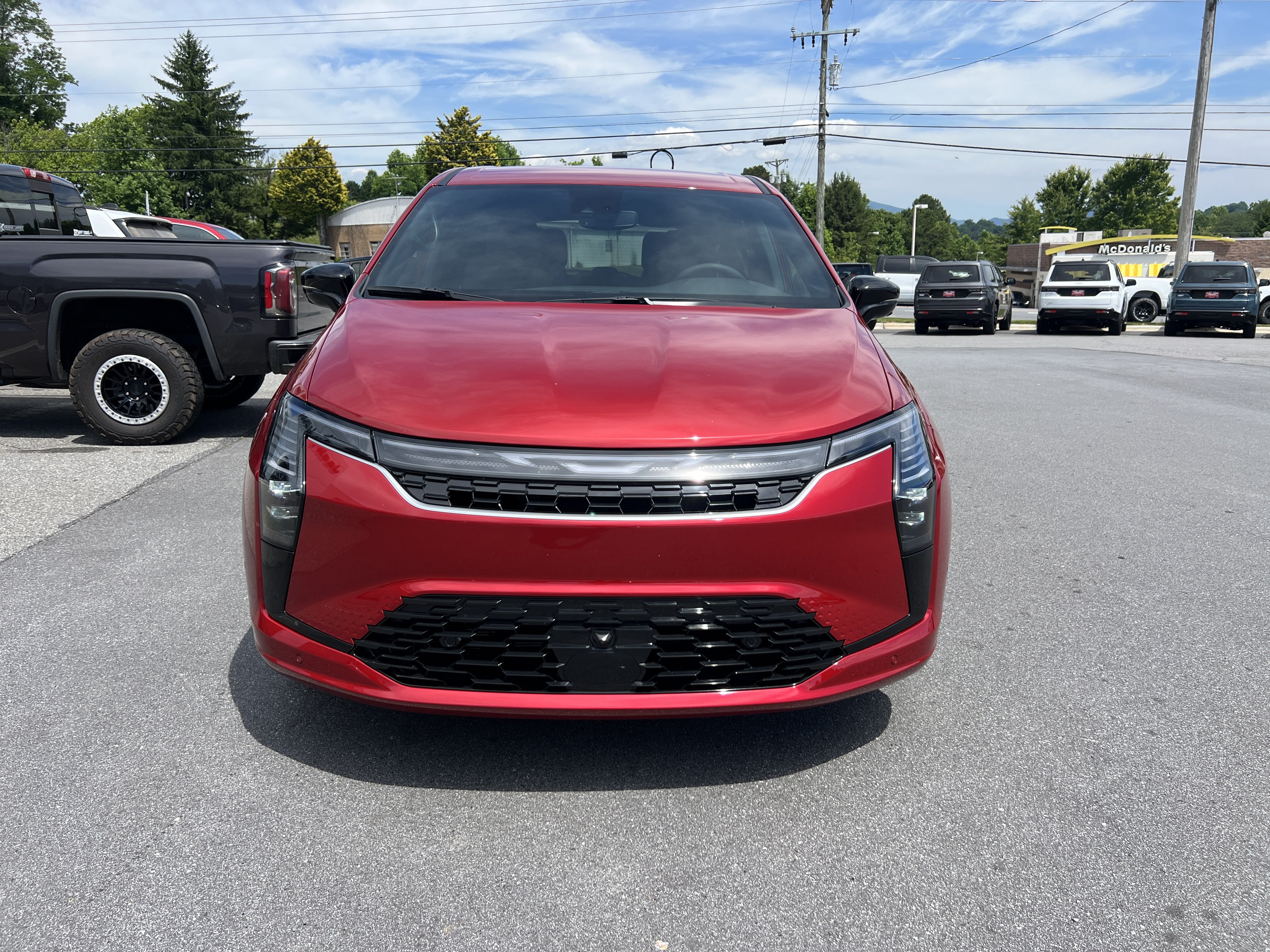 New 2027 Chrysler Pacifica Select FWD image 5