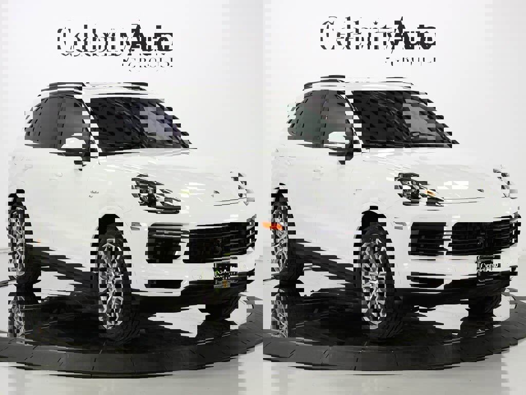 Used 2023 Porsche Cayenne Platinum Edition video 1