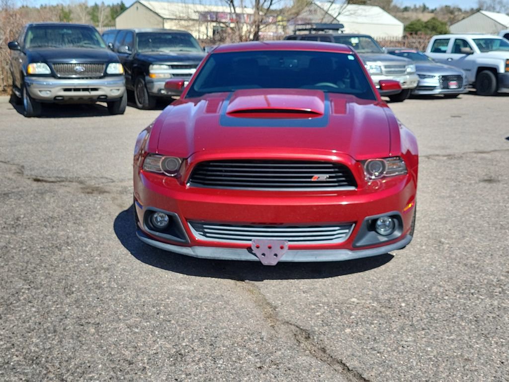 Used 2014 Ford Mustang GT Premium w/ GT Track Package image 9