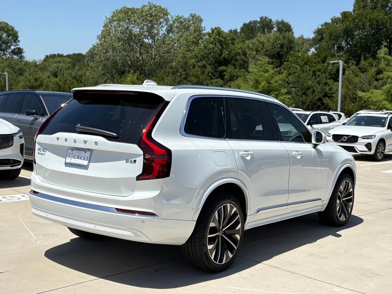 New 2026 Volvo XC90 B6 Ultra w/ Protection Package AWD/4WD image 4
