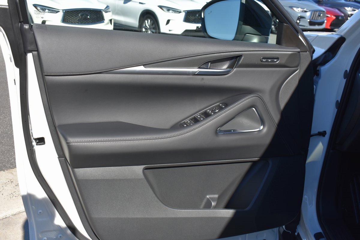 New 2025 INFINITI QX60 Luxe w/ Lighting Package (N94) image 16