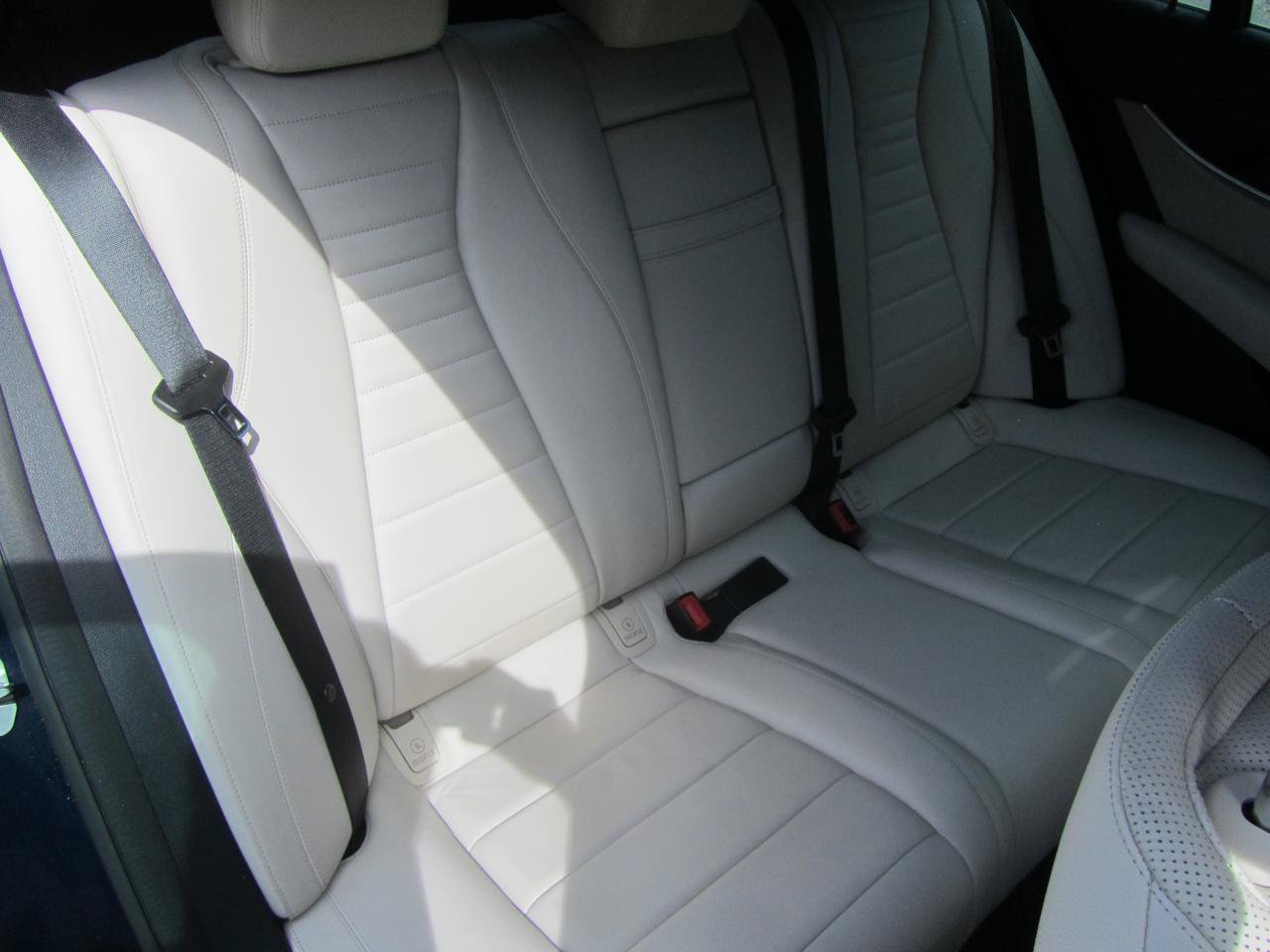Used 2017 Mercedes-Benz E 300 image 24