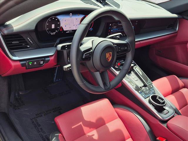 Used 2025 Porsche 911 Carrera RWD image 5