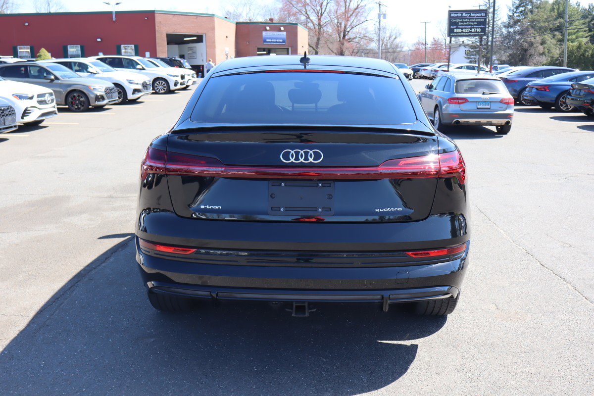 Used 2021 Audi e-tron Premium Plus w/ Premium Plus Package AWD/4WD image 6