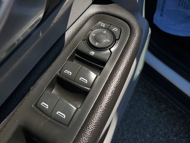 Used 2022 GMC Terrain SLT w/ Infotainment Package II FWD image 23