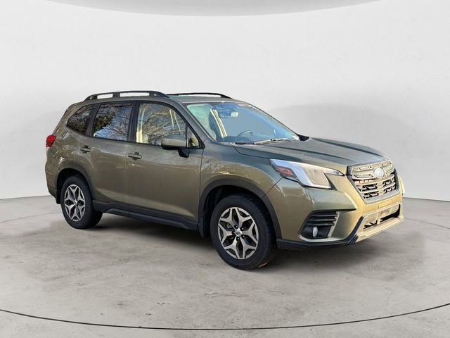 Used 2023 Subaru Forester Premium image 7