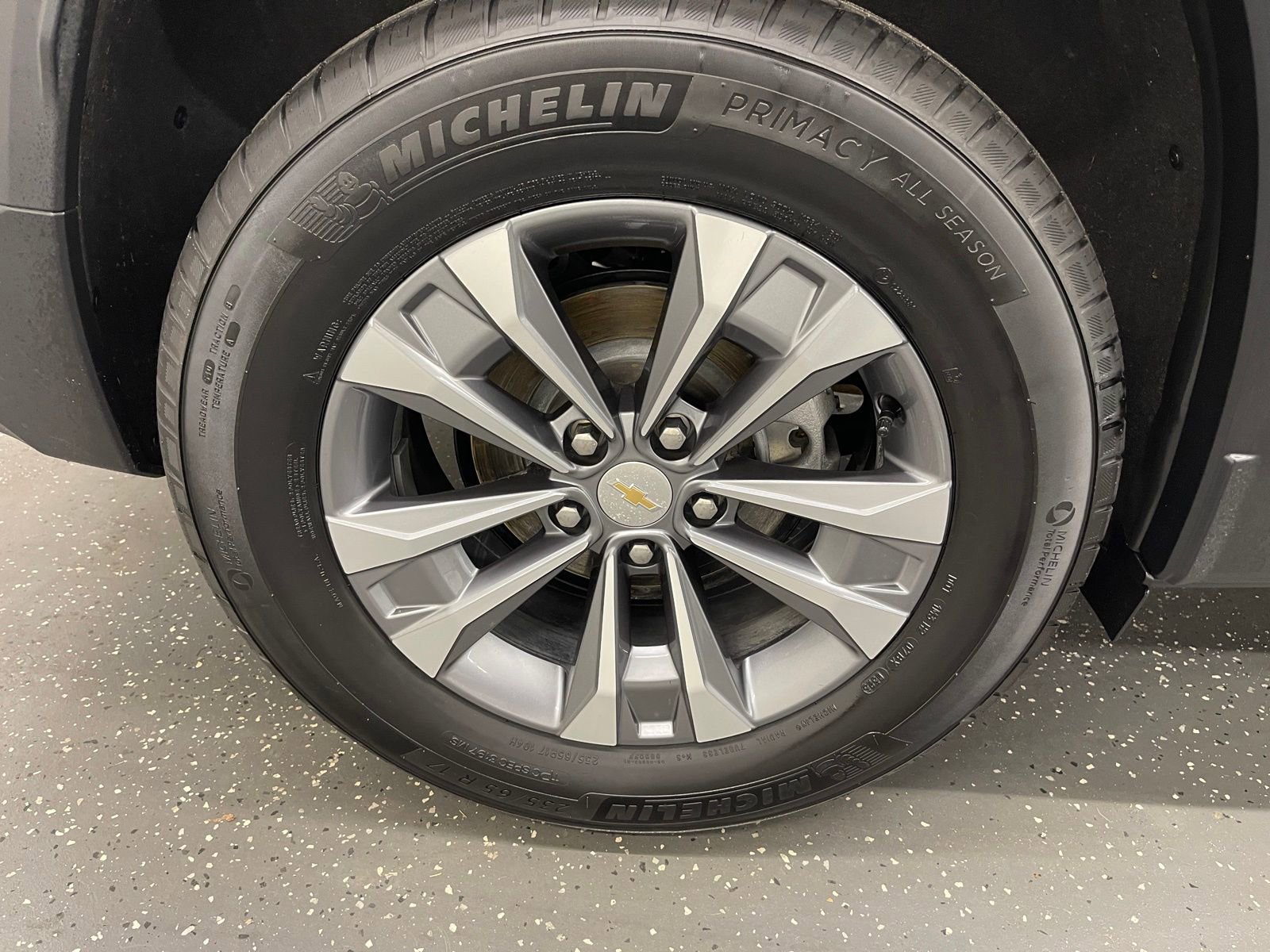 Used 2025 Chevrolet Equinox LT image 19