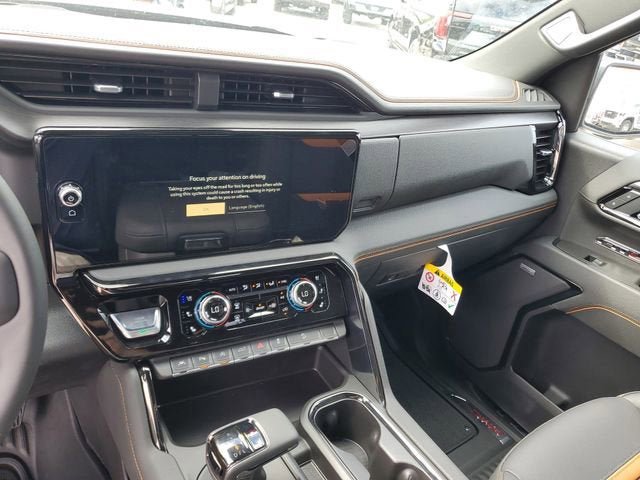 New 2026 GMC Sierra 1500 AT4 w/ AT4 Premium Package AWD/4WD image 28