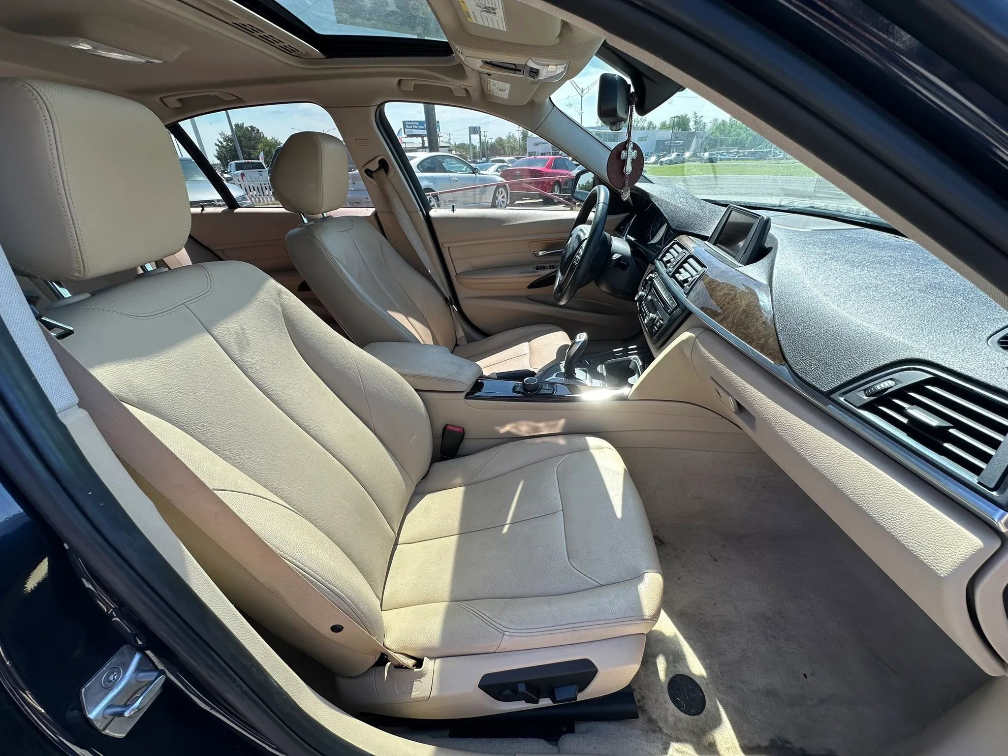 Used 2015 BMW 328i Sedan RWD image 13