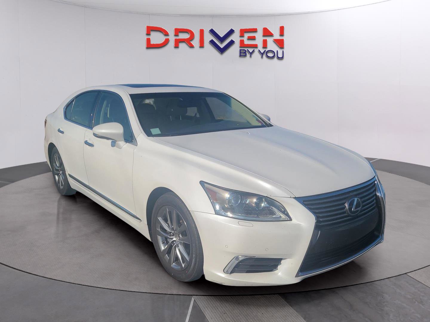 Used 2016 Lexus LS 460 image 5