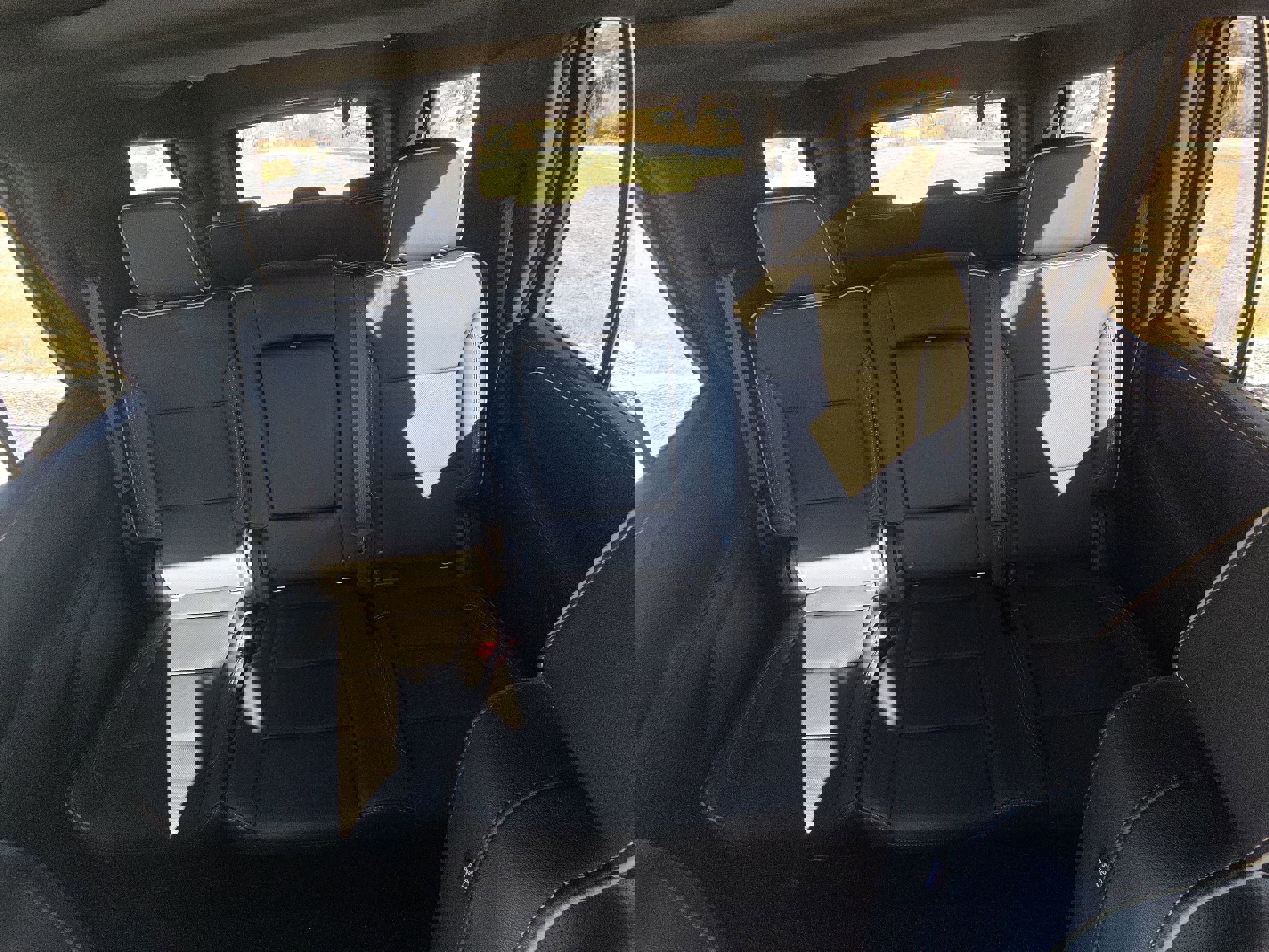 Used 2021 GMC Yukon SLT w/ SLT Luxury Plus Package image 25