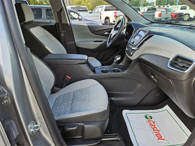 Used 2023 Chevrolet Equinox LT image 30