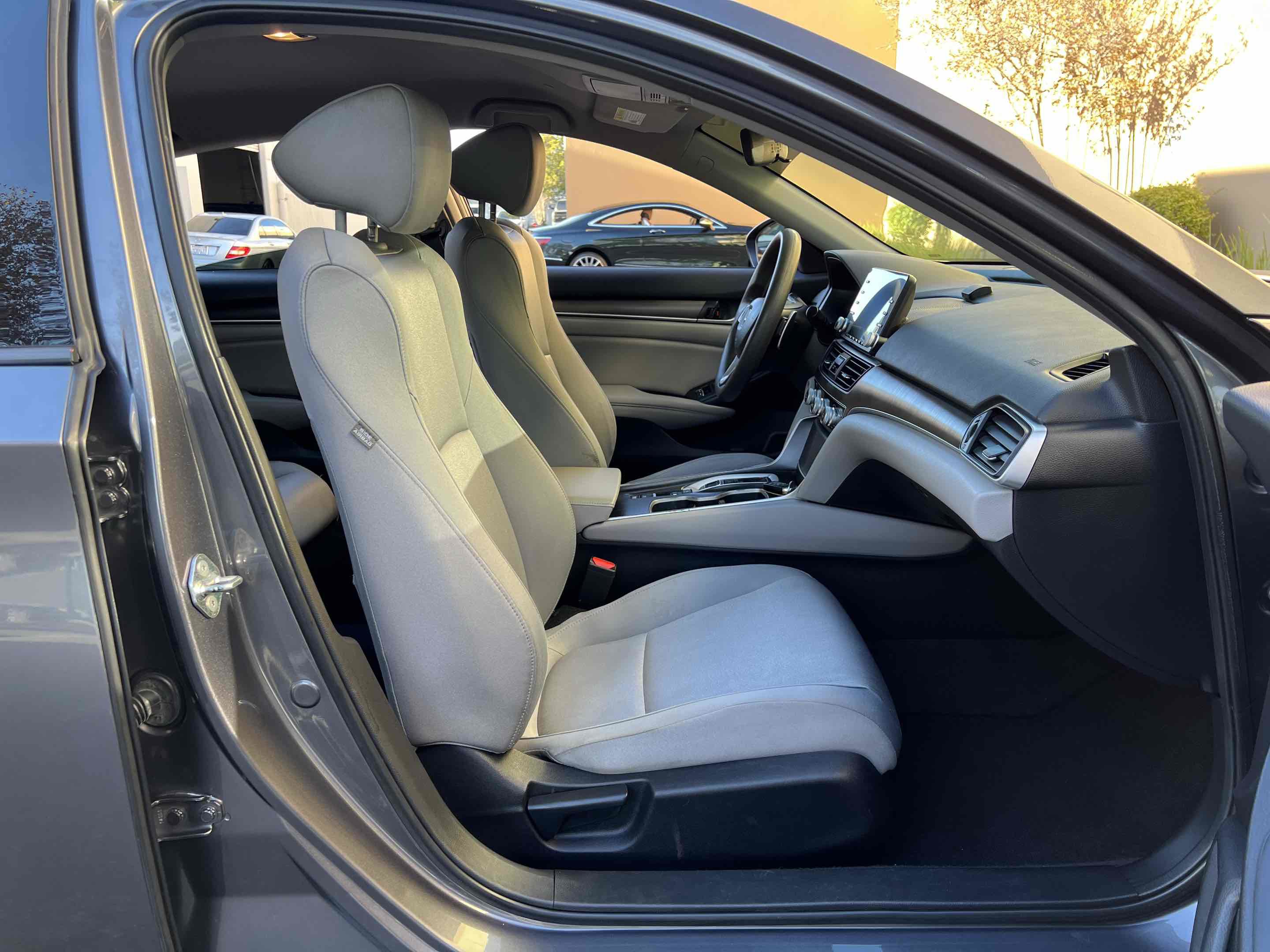Used 2019 Honda Accord Hybrid image 40