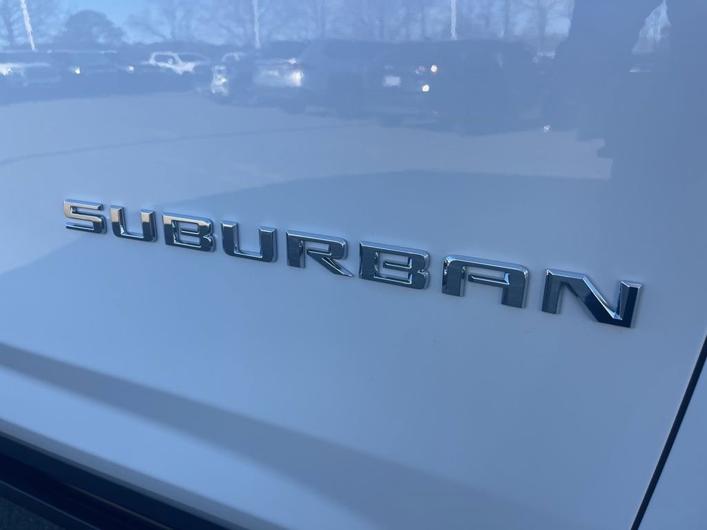 New 2026 Chevrolet Suburban Premier image 38