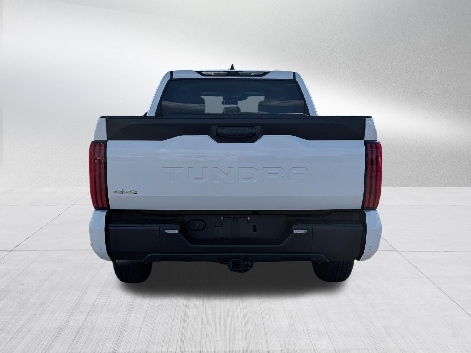 Used 2024 Toyota Tundra SR5 w/ SR5 Convenience Package AWD/4WD image 6