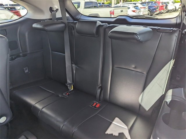 Used 2023 Toyota Highlander XLE image 13