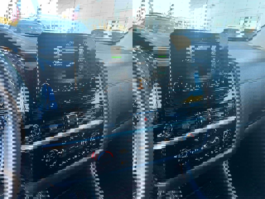 Certified 2023 Nissan Pathfinder SL image 30