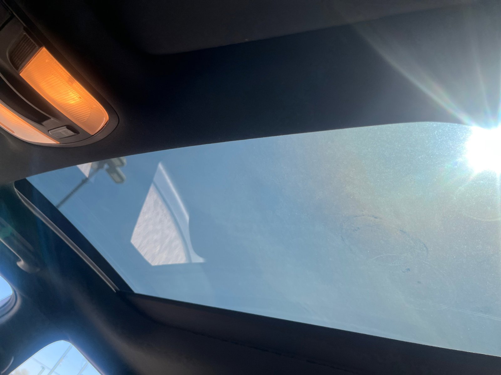 Used 2020 Hyundai Veloster 2.0 Premium image 33