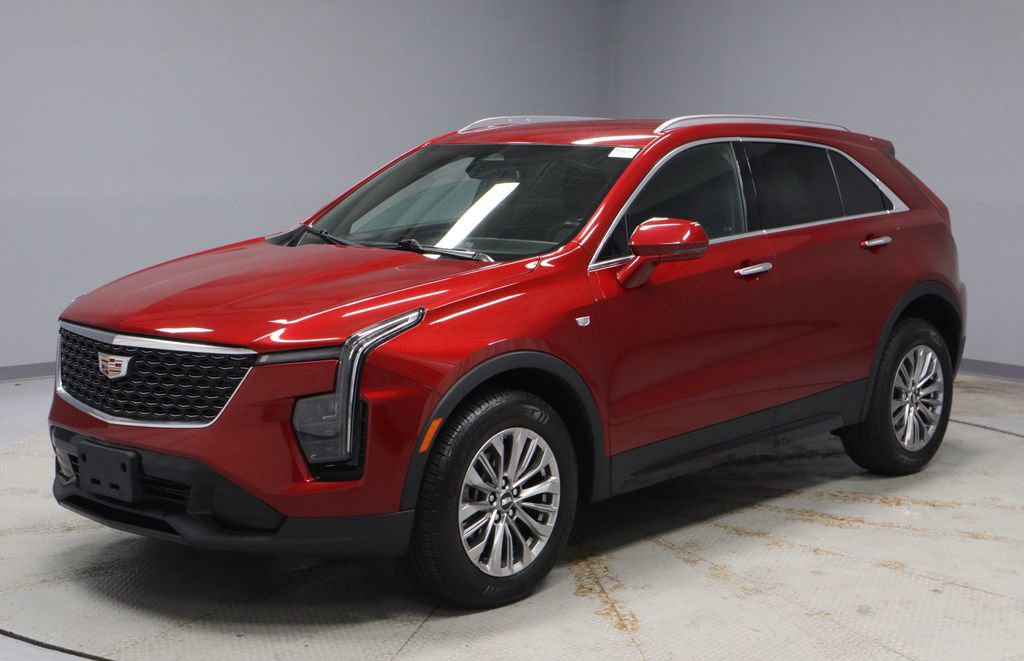Used 2024 Cadillac XT4 Premium Luxury AWD/4WD image 9