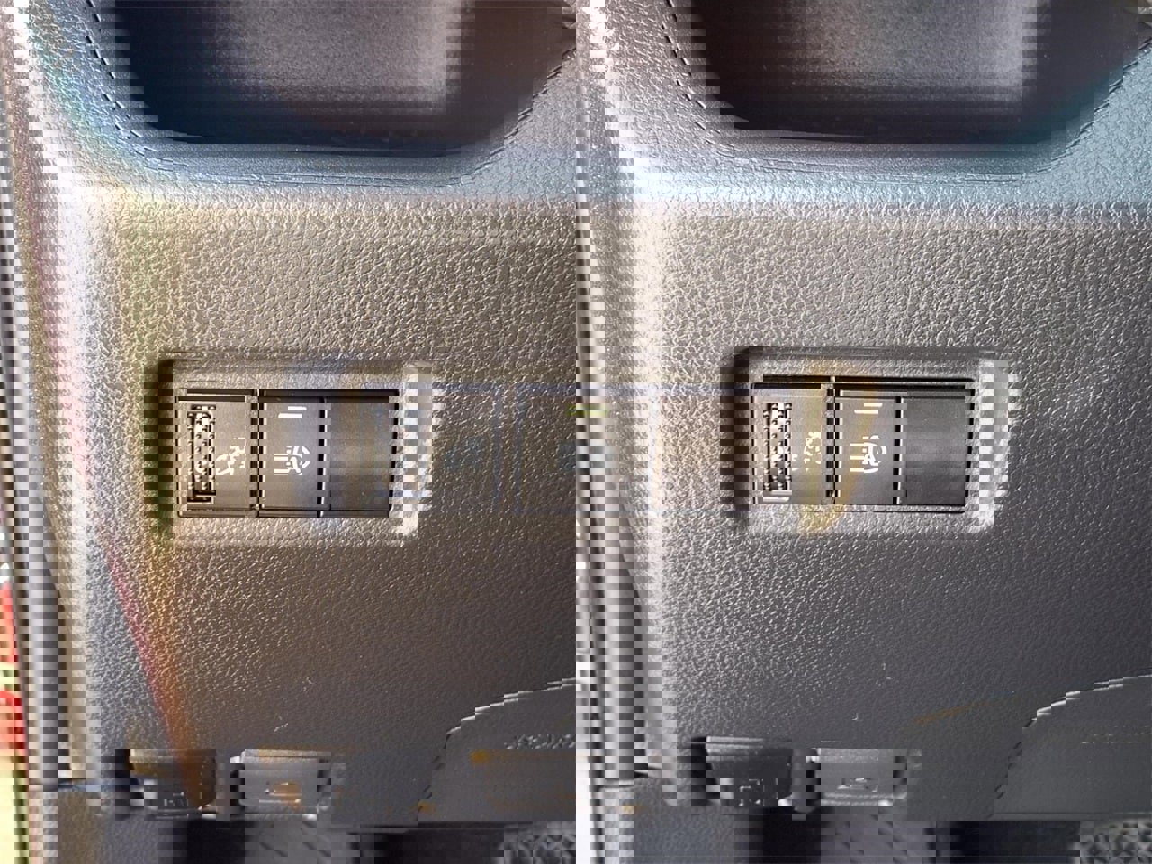 Used 2024 Toyota RAV4 LE image 16