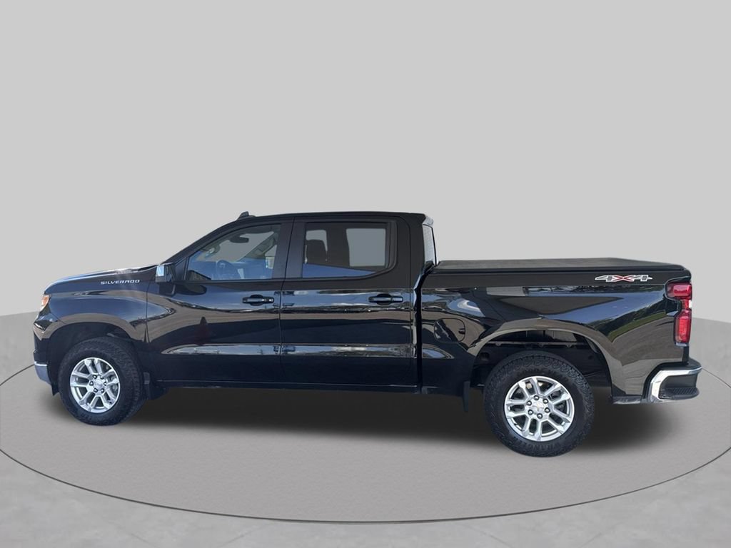 Used 2024 Chevrolet Silverado 1500 LT AWD/4WD image 4