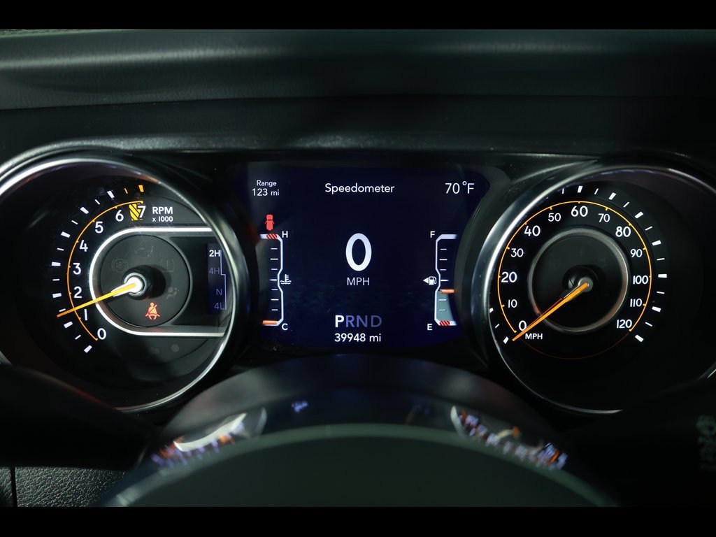 Used 2021 Jeep Wrangler Unlimited Sahara image 18