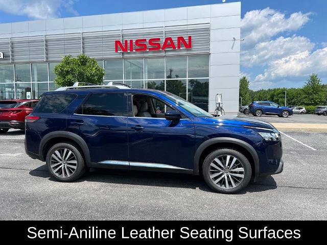 Certified 2022 Nissan Pathfinder Platinum AWD/4WD image 19