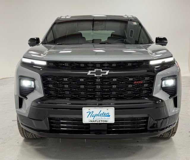Used 2024 Chevrolet Traverse RS image 7