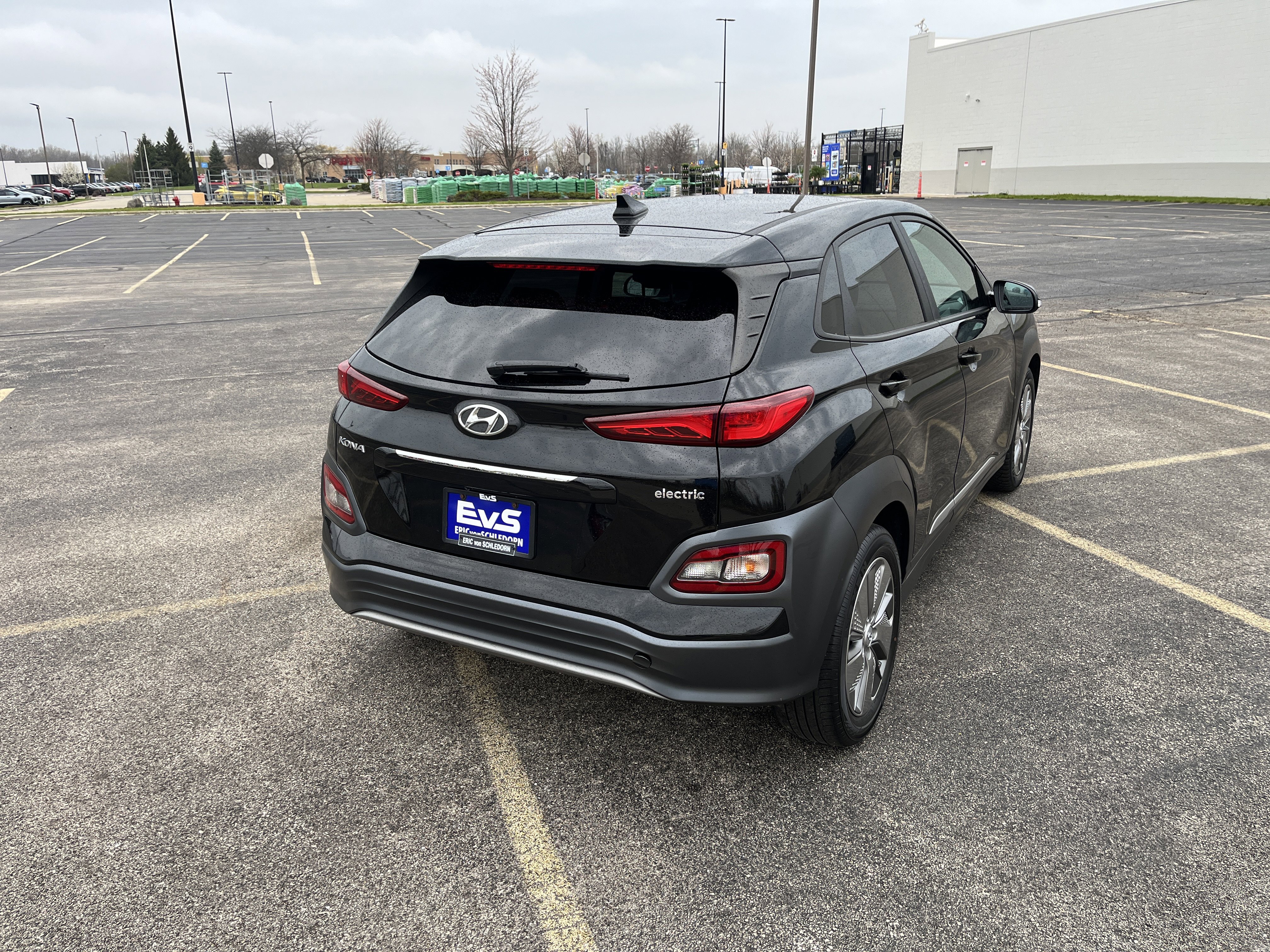 Used 2021 Hyundai Kona Limited FWD image 6