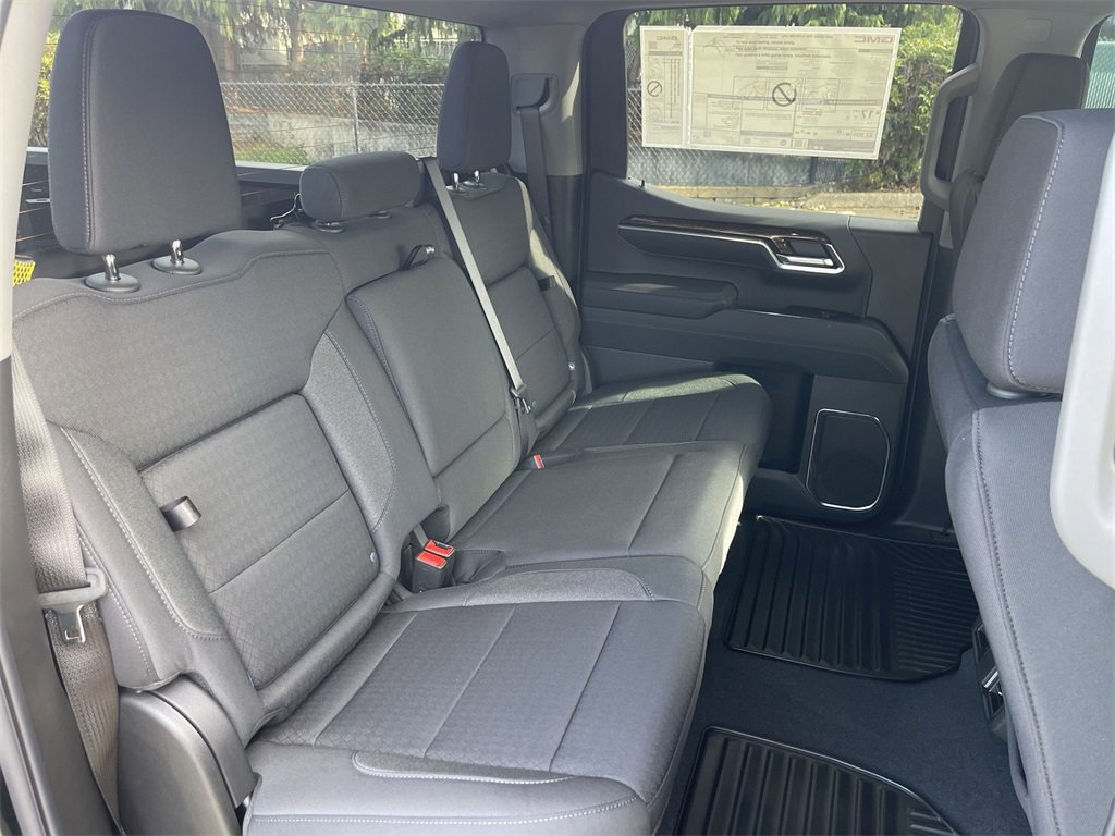 New 2026 GMC Sierra 1500 Elevation image 26