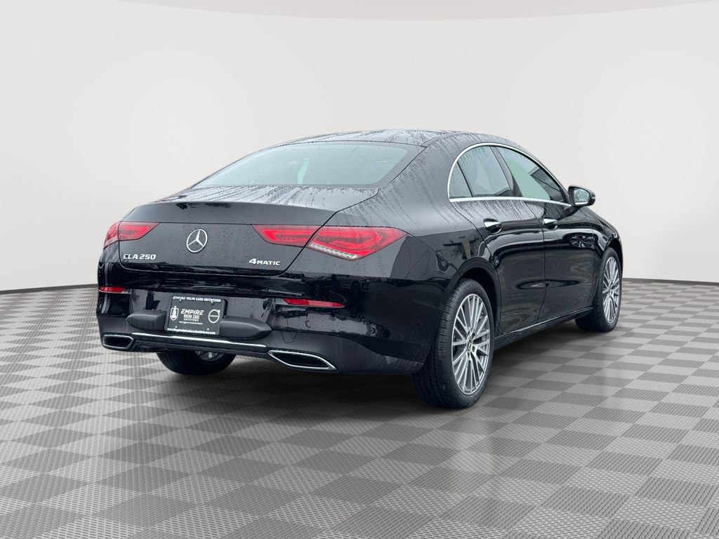 Used 2022 Mercedes-Benz CLA 250 4MATIC image 4